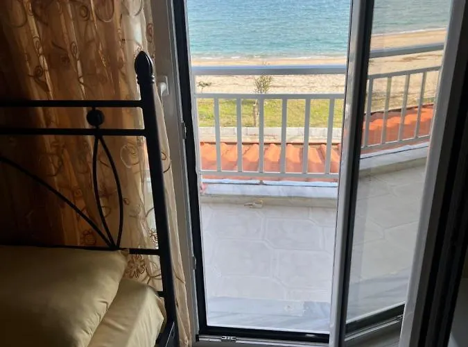 Guest house Athanasiadis Nea Vrasna