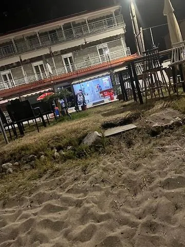 Athanasiadis 3* Vrasná